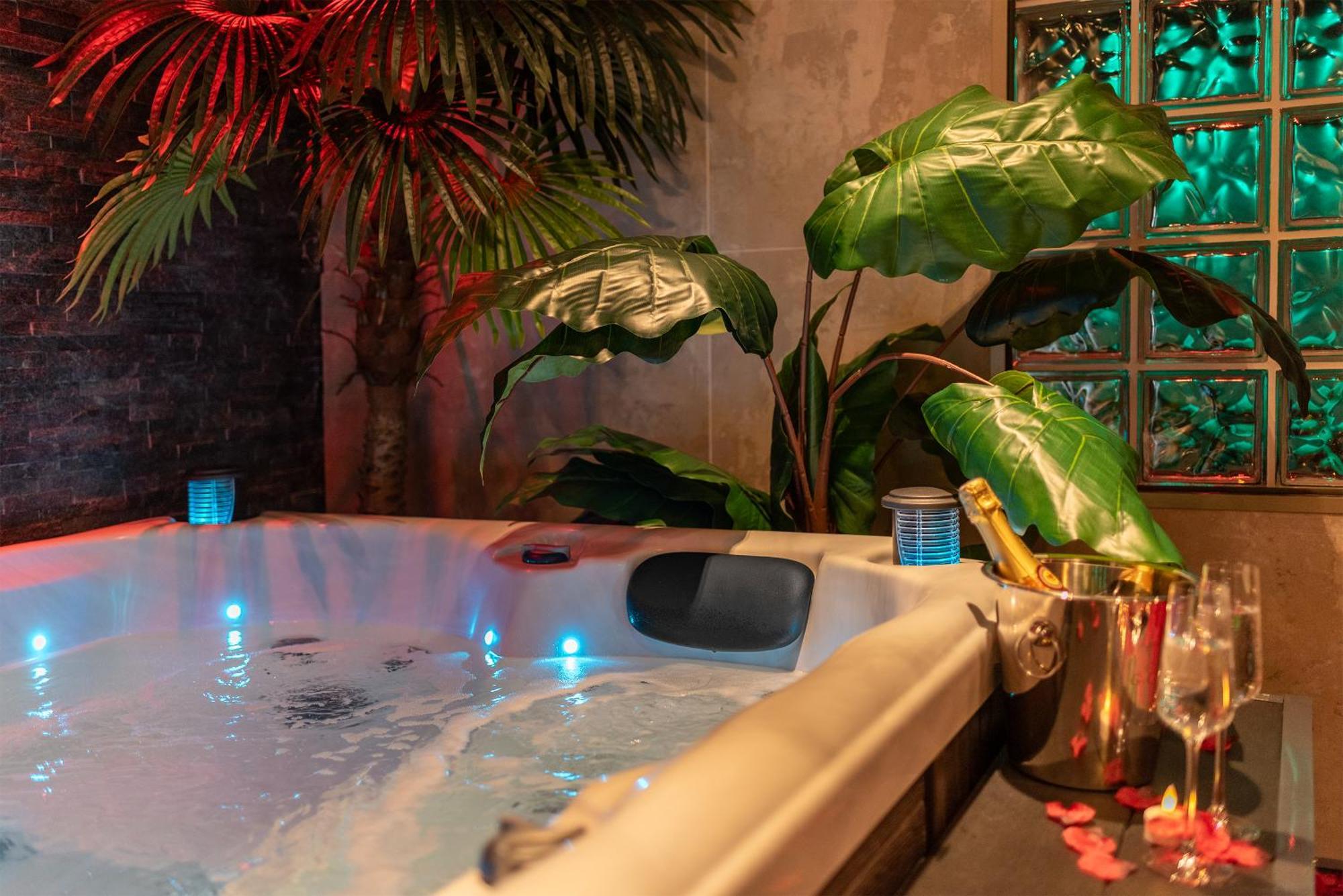 L'Insolite, Spa Privatif Тулуза Экстерьер фото